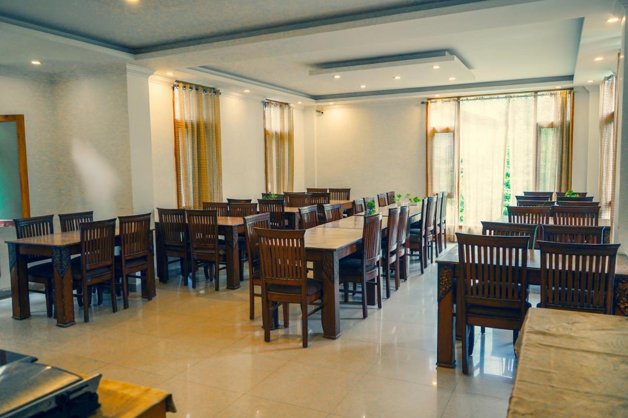 Hotel Akash Regency Manāli Exterior foto