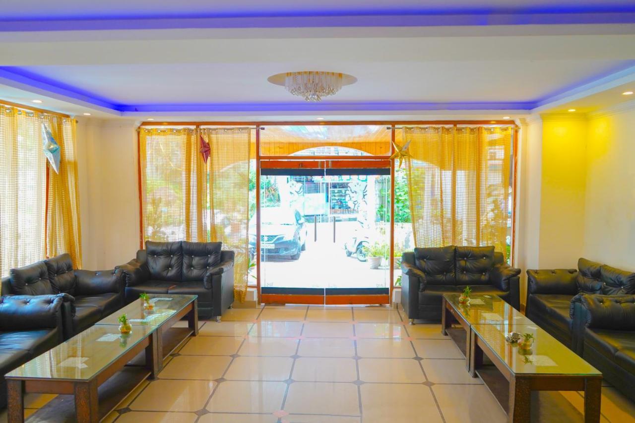 Hotel Akash Regency Manāli Exterior foto